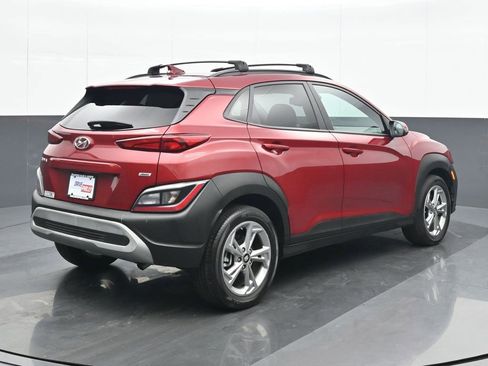 Used 2023 Hyundai Kona SEL image 6