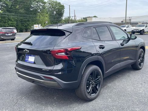 New 2026 Chevrolet Trax ACTIV w/ Driver Confidence Package FWD image 2