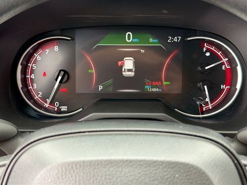 Used 2023 Toyota RAV4 XLE FWD image 14