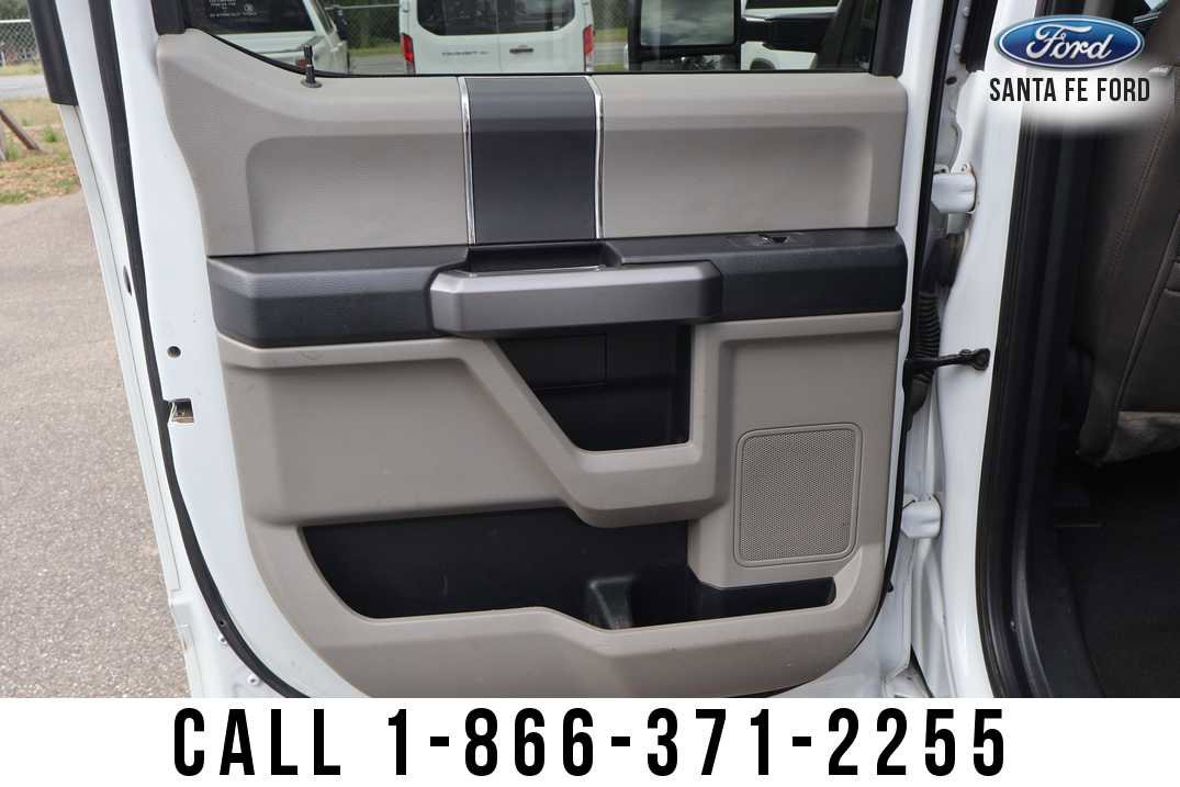 Used 2020 Ford F250 XLT w/ FX4 Off-Road Package AWD/4WD image 18