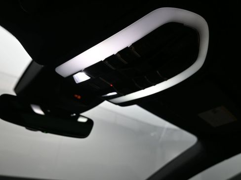 New 2026 Porsche Macan S image 20