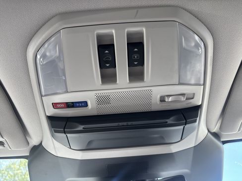 Certified 2023 Subaru Ascent Touring AWD/4WD image 37