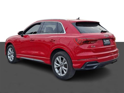Used 2022 Audi Q3 2.0T Premium w/ Convenience Package image 5