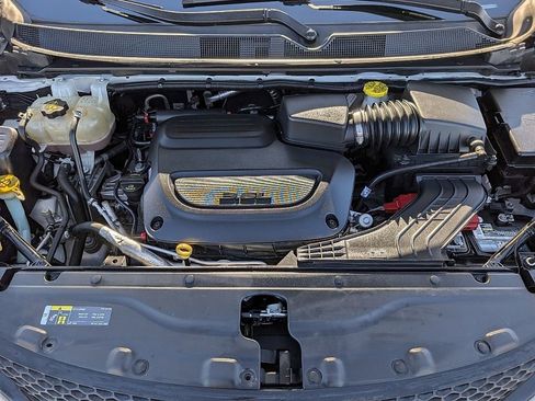 Used 2019 Chrysler Pacifica Touring-L Plus w/ Advanced Safetytec Group image 16