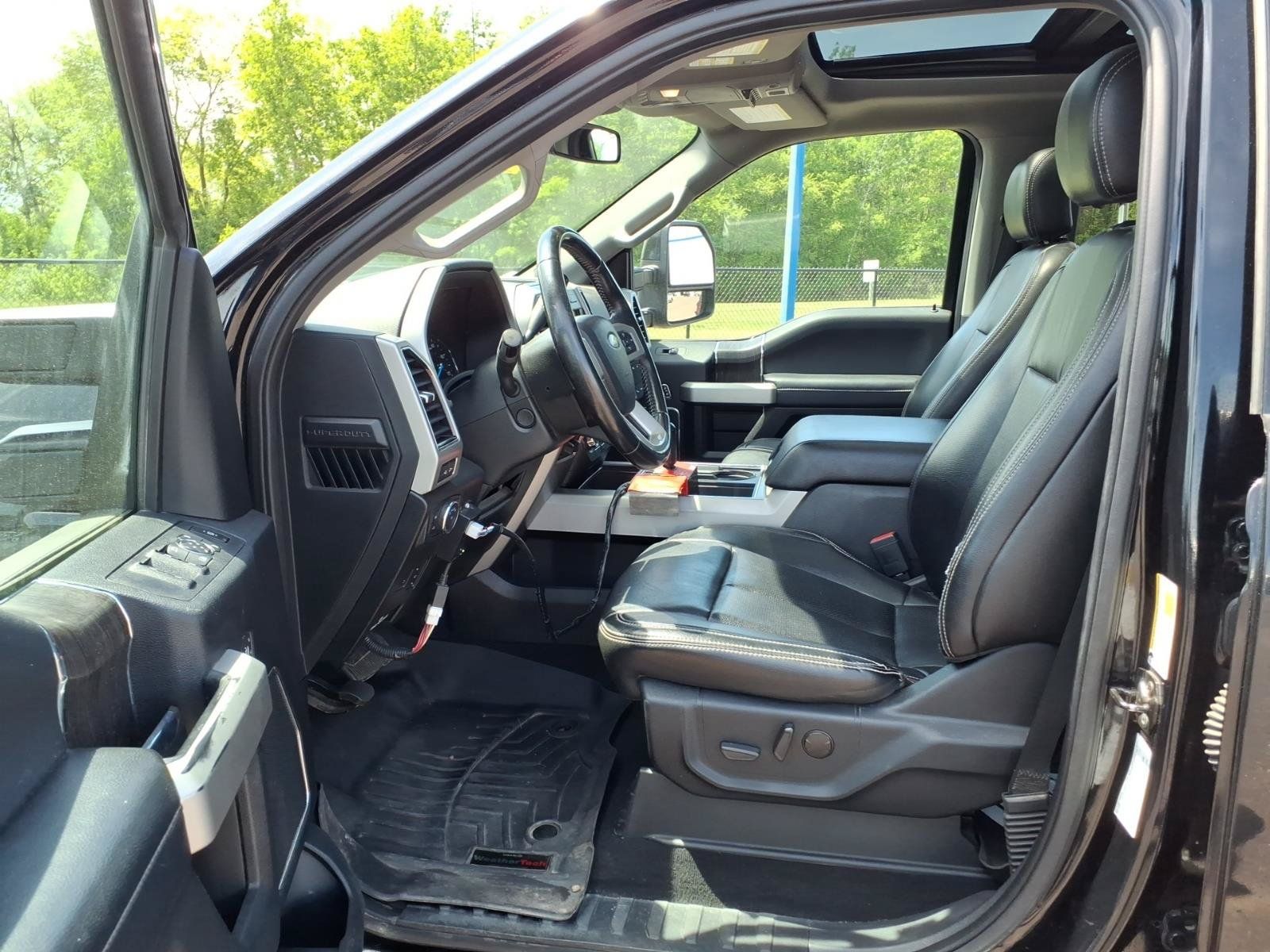 Used 2021 Ford F350 Lariat AWD/4WD image 10