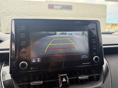 Used 2022 Toyota Corolla Cross XLE image 18