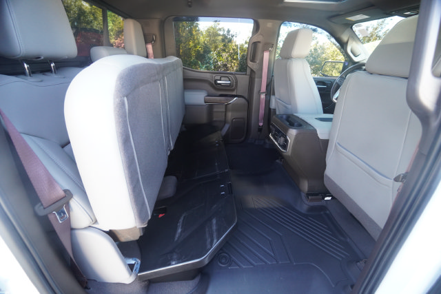 Used 2022 GMC Sierra 1500 SLT w/ SLT Premium Plus Package AWD/4WD image 32