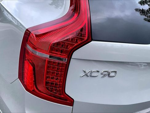 Used 2022 Volvo XC90 T6 Inscription w/ Advanced Package AWD/4WD image 29