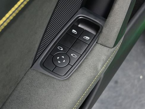 Certified 2022 Porsche 911 GT3 image 9