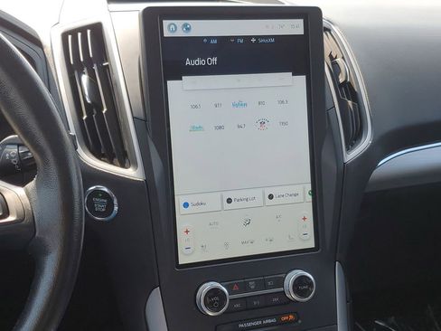 Certified 2022 Ford Edge SEL w/ Convenience Package image 18