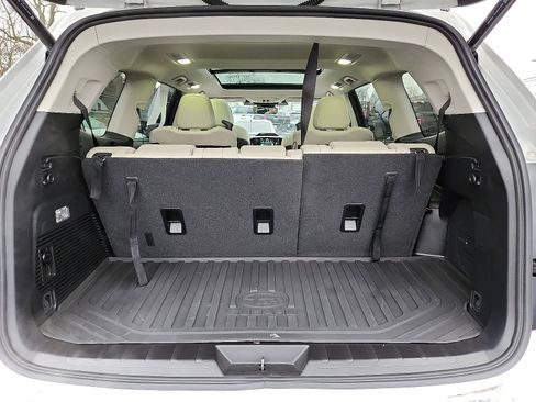 Used 2024 Subaru Ascent Limited w/ Technology Package image 31