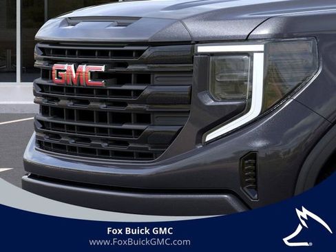 Used 2026 GMC Sierra 1500 Elevation image 13