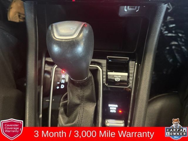 Used 2024 Jeep Compass Latitude AWD/4WD image 5