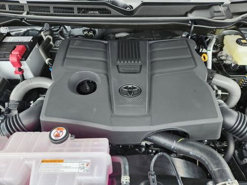 New 2026 Toyota Tundra SR5 AWD/4WD image 26