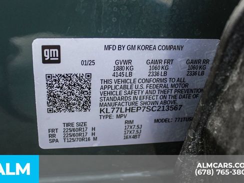 Used 2025 Chevrolet Trax LT FWD image 39