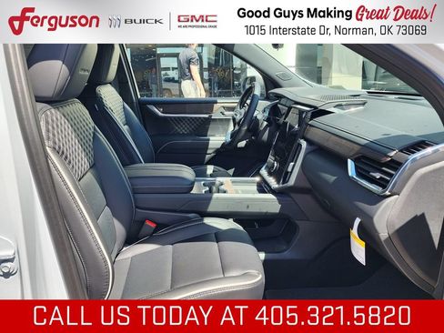New 2026 GMC Acadia Denali w/ Super Cruise Package FWD image 43