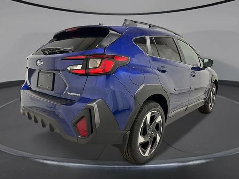 New 2025 Subaru Crosstrek 2.5i Limited image 5