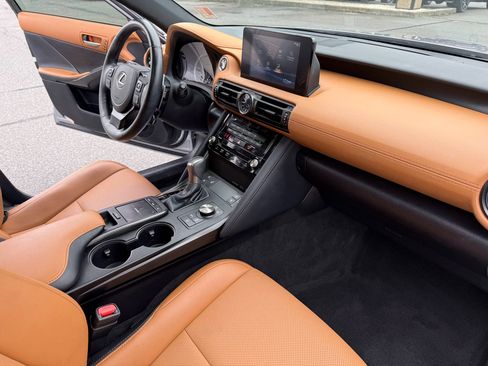 Used 2023 Lexus IS 300 w/ Premium Package image 32
