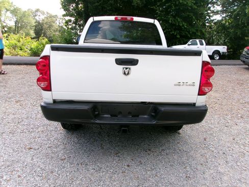 Used 2007 Dodge Ram 1500 Truck ST AWD/4WD image 17