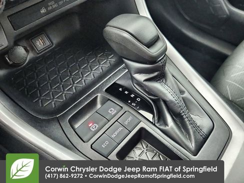 Used 2024 Toyota RAV4 XLE image 29