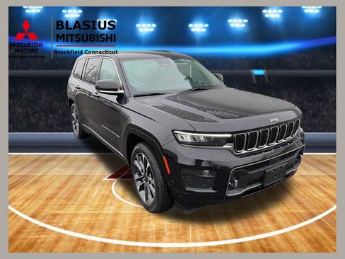 Used 2023 Jeep Grand Cherokee L Overland w/ Luxury Tech Group IV image 1