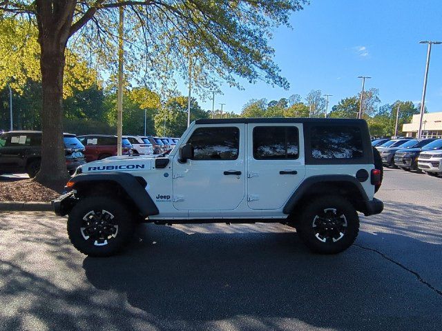 Used 2024 Jeep Wrangler Unlimited Rubicon 4xe w/ Capability Package AWD/4WD image 2