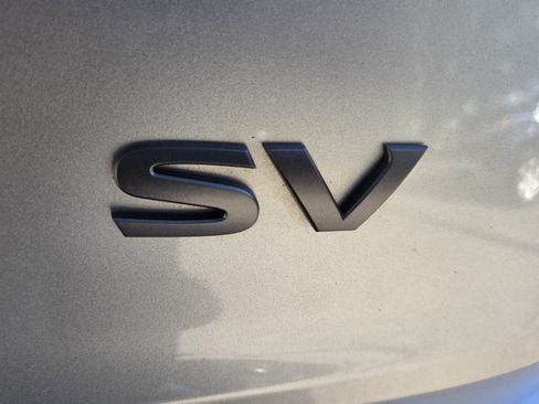 Used 2024 Nissan Rogue SV FWD image 19