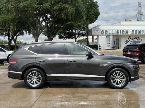 Used 2024 Genesis GV80 2.5T AWD/4WD image 3