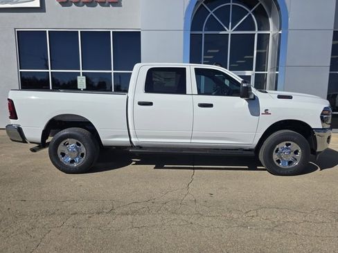 New 2026 RAM 2500 Tradesman image 2
