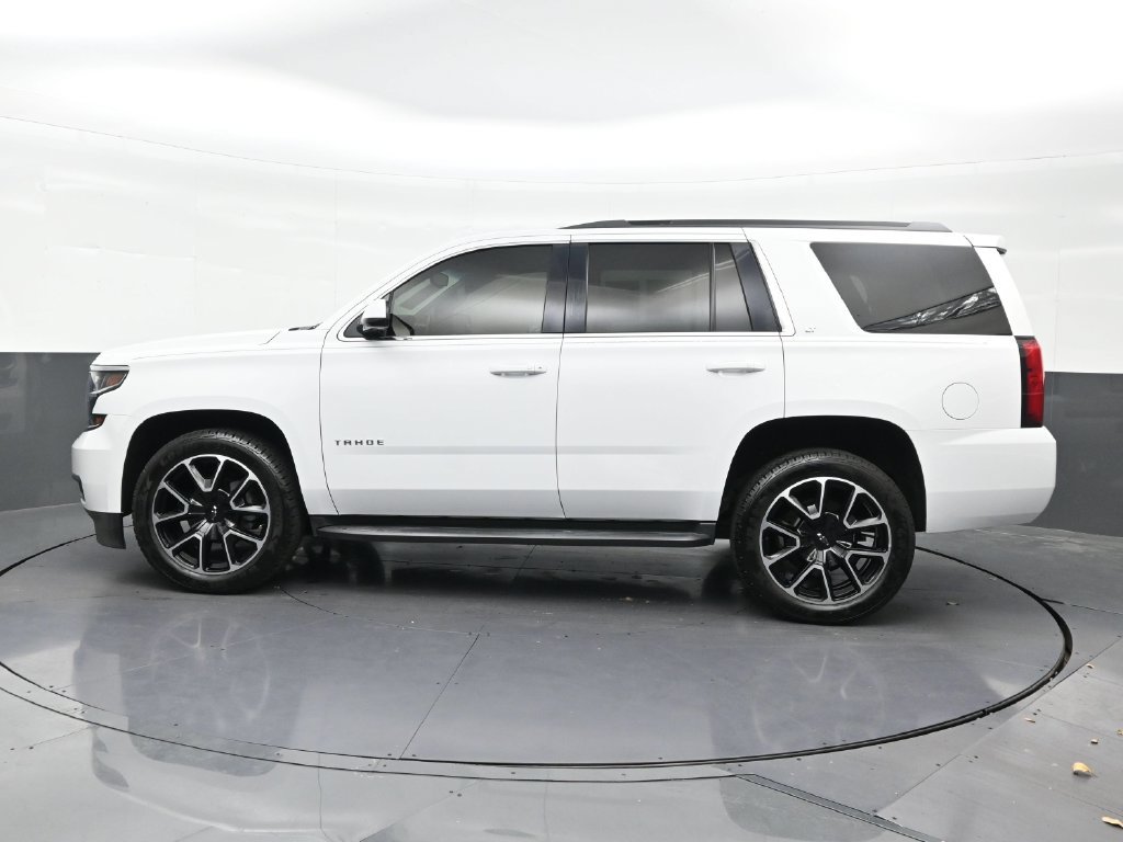 Used 2018 Chevrolet Tahoe LT w/ Luxury Package RWD image 2