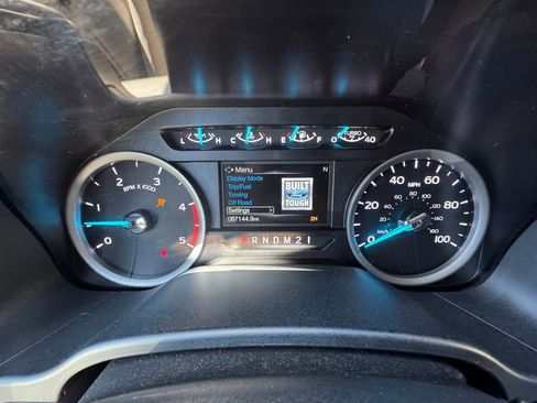 Used 2018 Ford F350 XLT w/ XLT Premium Package AWD/4WD image 23
