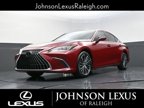 Used 2023 Lexus ES 300h w/ Premium Package image 16