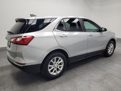 Used 2021 Chevrolet Equinox LT FWD image 10