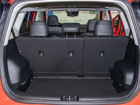 Used 2025 Kia Soul GT-Line image 24