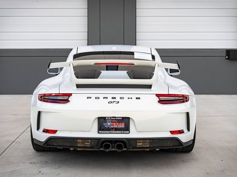 Used 2018 Porsche 911 GT3 image 11