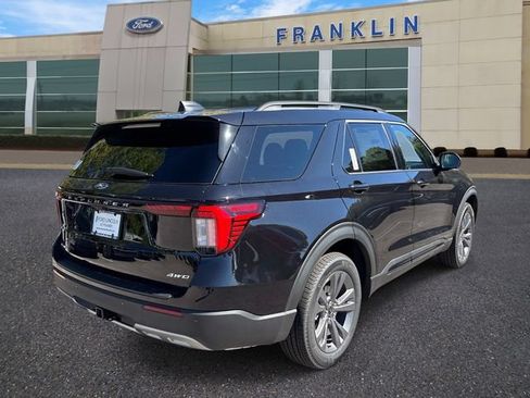 New 2026 Ford Explorer Active w/ Active Comfort Package AWD/4WD image 7
