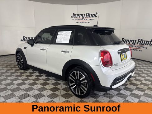Used 2023 MINI Cooper S w/ Signature Upholstery Package image 7
