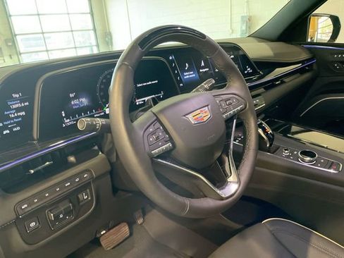 Certified 2024 Cadillac Escalade Sport w/ Touring Package AWD/4WD image 17