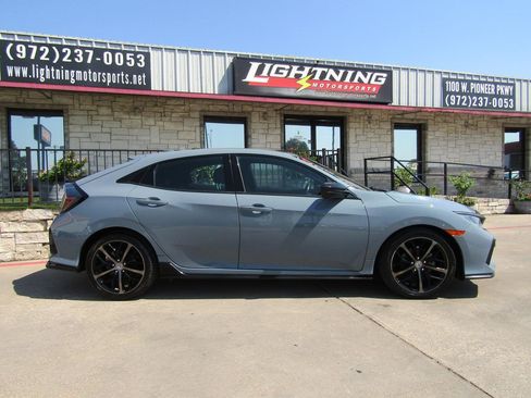 Used 2020 Honda Civic Sport image 5