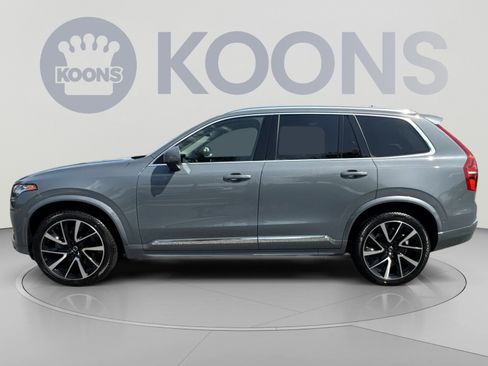 Certified 2023 Volvo XC90 B5 Plus w/ Protection Package Premier AWD/4WD image 13