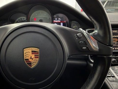 Used 2016 Porsche Panamera S image 24