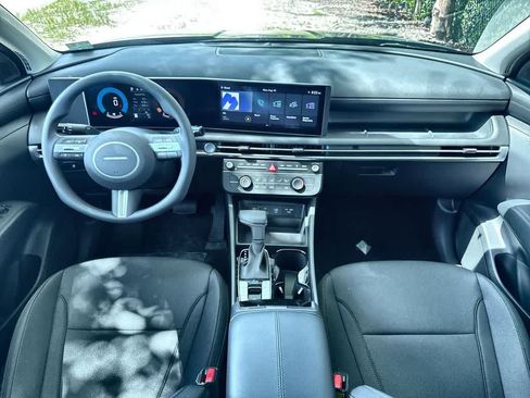 New 2026 Hyundai Tucson SE FWD image 24