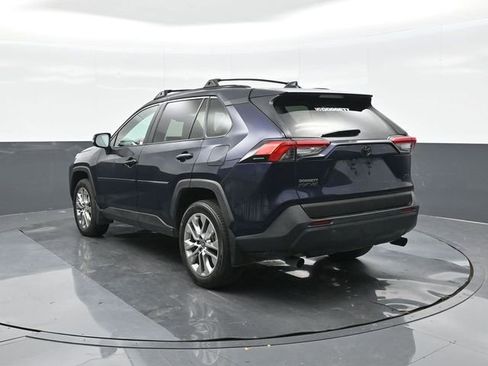Used 2024 Toyota RAV4 XLE Premium image 8