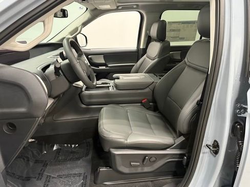 New 2025 Ford Expedition Max Active image 14