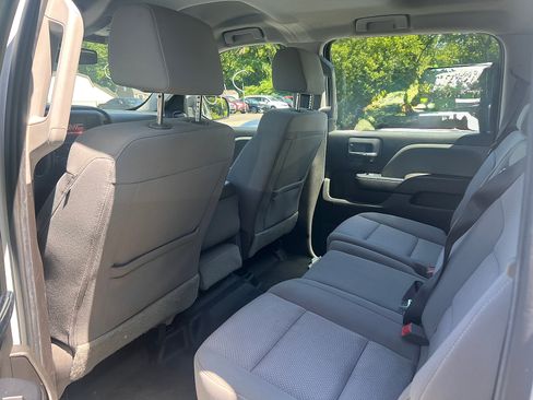 Used 2017 GMC Sierra 1500 4x4 Crew Cab w/ Sierra Convenience Package image 6