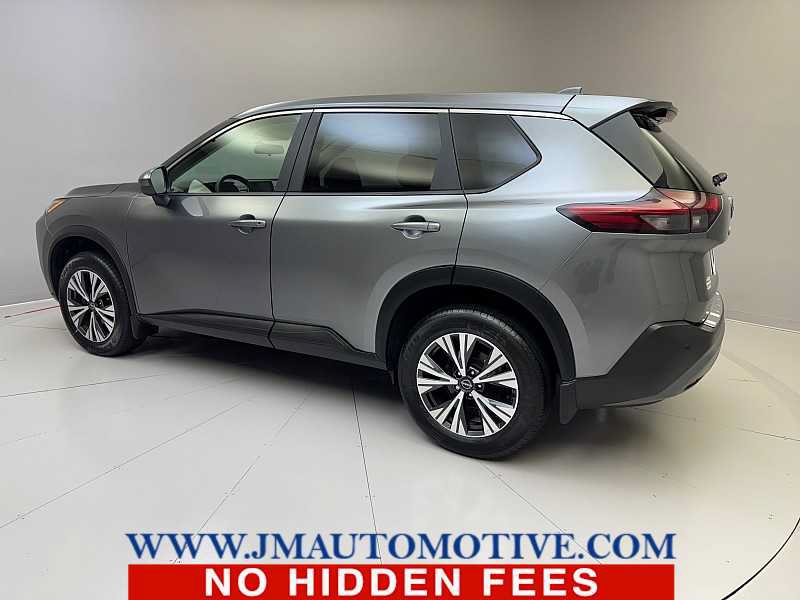 Used 2023 Nissan Rogue SV AWD/4WD image 3