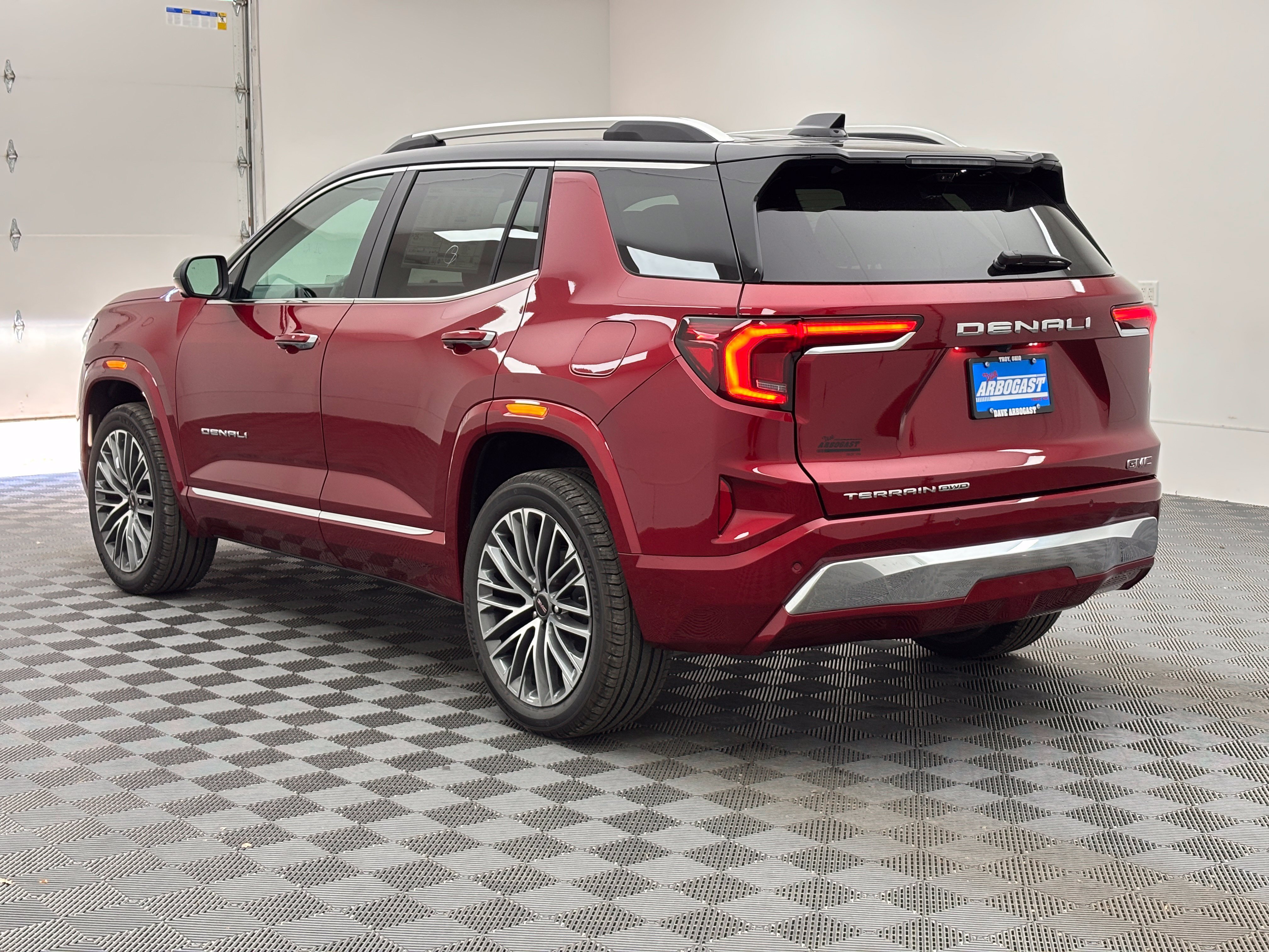 New 2027 GMC Terrain Denali w/ LPO, Floor Liner Package AWD/4WD image 14