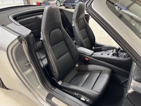 Used 2014 Porsche 911 Carrera S image 24