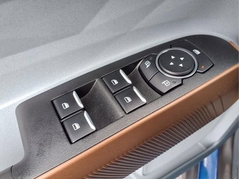Used 2024 Ford Maverick Lariat FWD image 16