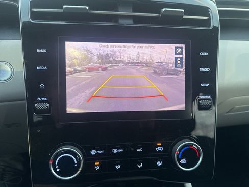 Certified 2023 Hyundai Tucson SEL image 9